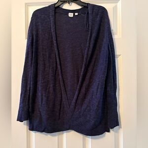 Gap Women's Navy Blue Sweater